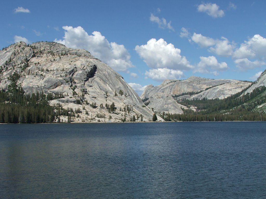 Tenaya Lake by mark1.0