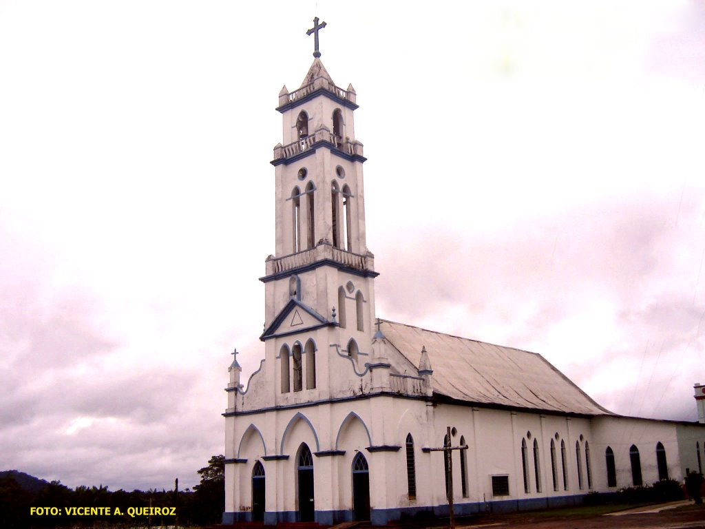 São Gabriel da Cachoeira (AM) Catedral de S. Gabriel Arcanjo by Vicente A. Queiroz