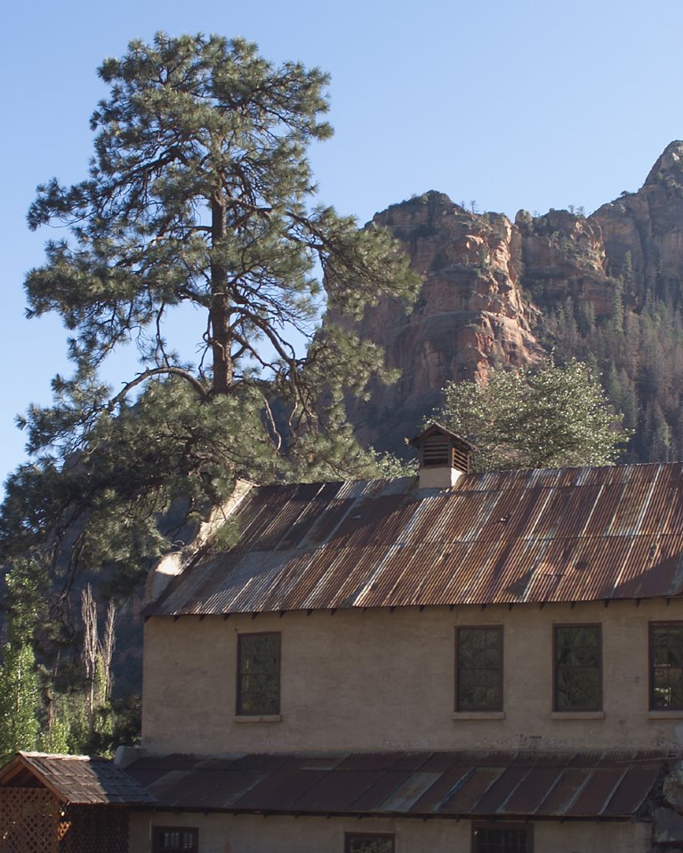 Orchard House at Slide Rock State Park by tservati