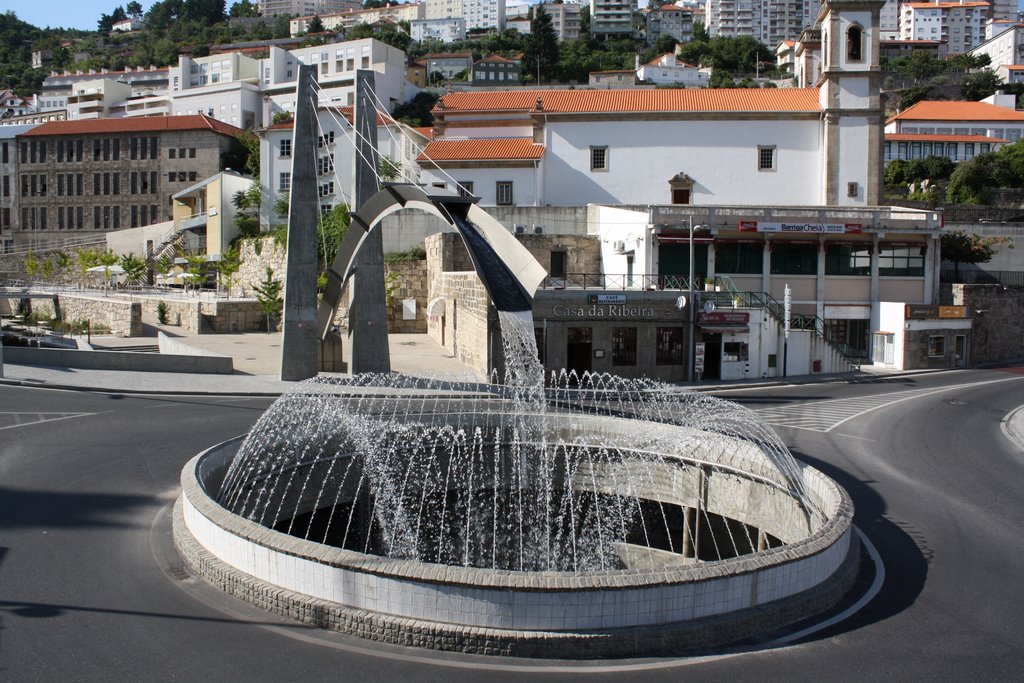 COVILHÃ - fonte (ribeira da degoldra) by armanda coutinho