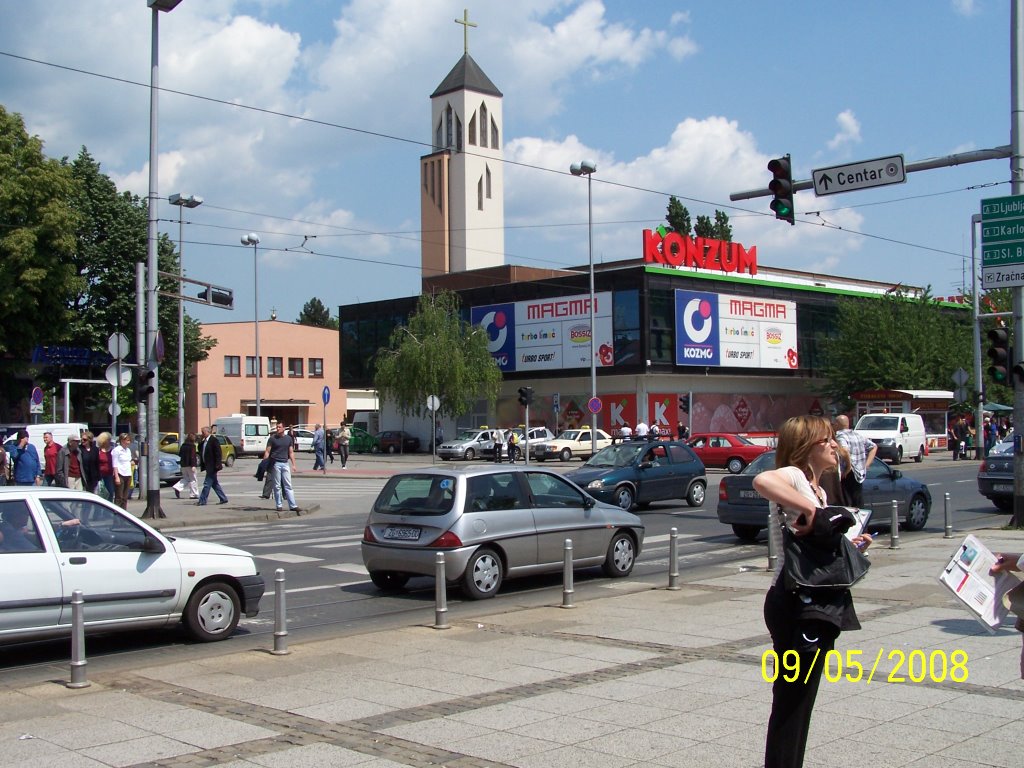 Trešnjevački plac by I.N.S.A.N.T.R.E.S.