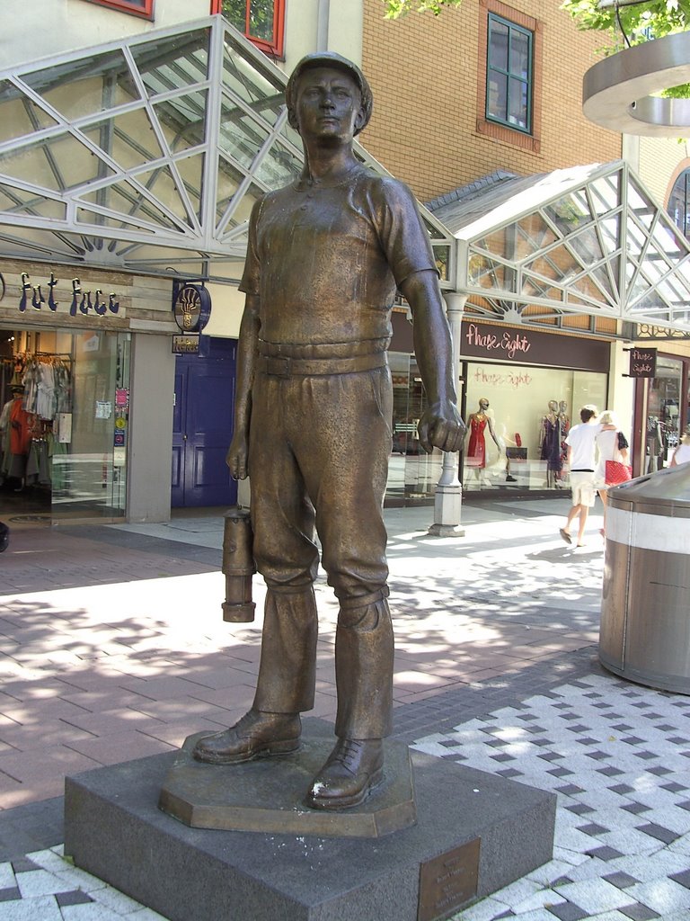 Miner Cardiff) (GB) Robert Thomas by Jitse