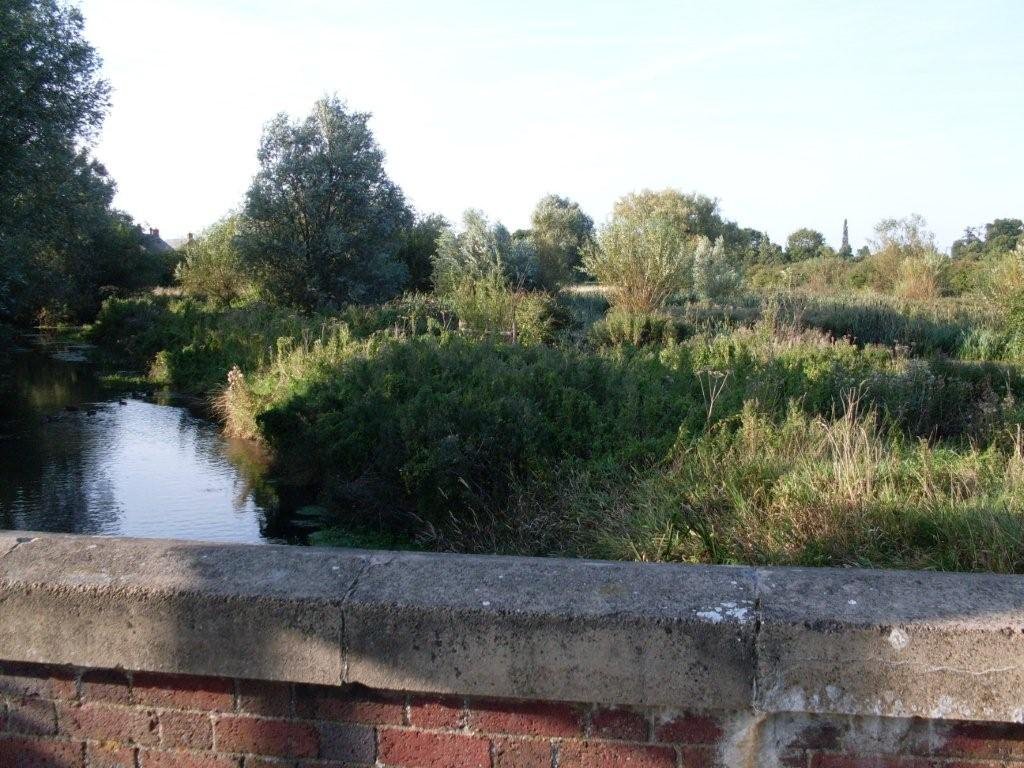 View of the River Ivel from the entrance to the closed section of Baldock Road , Stotfold, SG5 by cdm2007