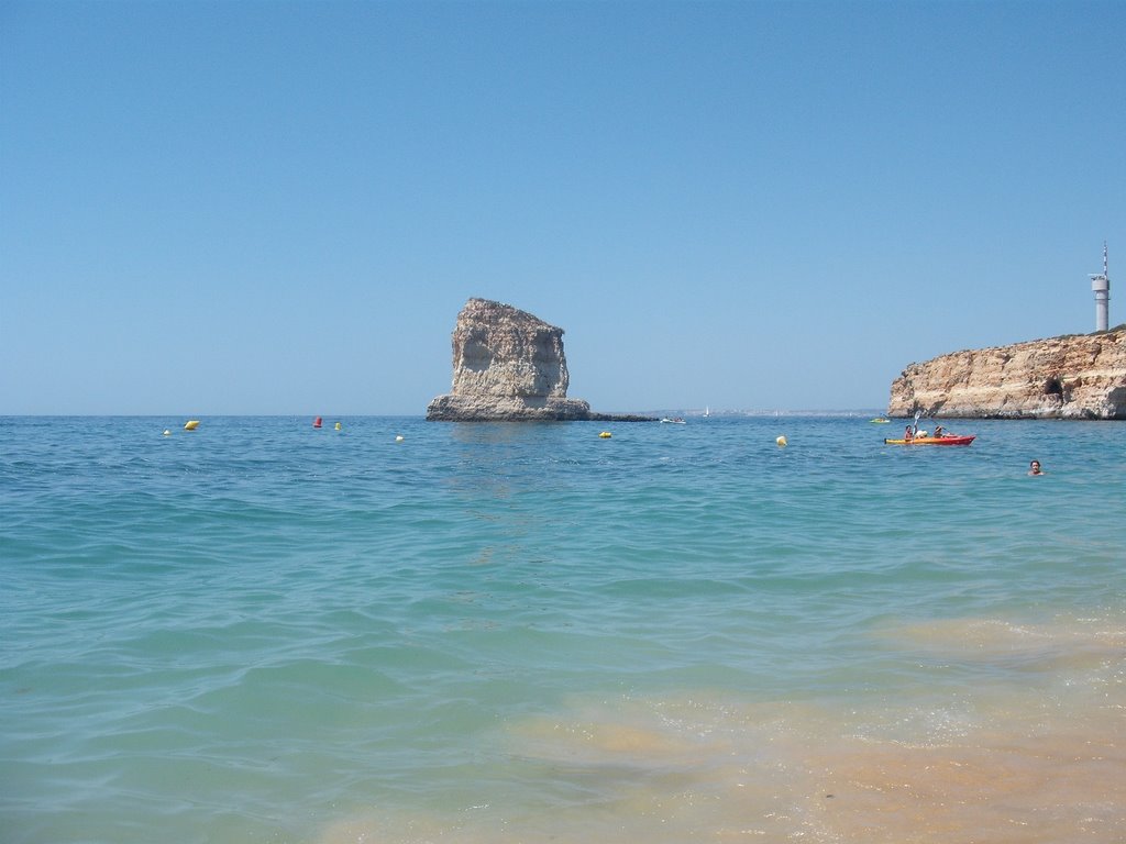 Praia dos caneiros-ferragudo by leonor almeida