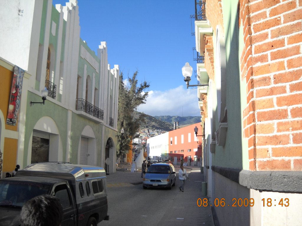 Vicente Guerrero Street, corner De Bravo of Pachuca, view of South to North. * Calle Vicente Guerrero esquina De Bravo, vista de Sur a Norte. by Jose Antonio Zarazua…