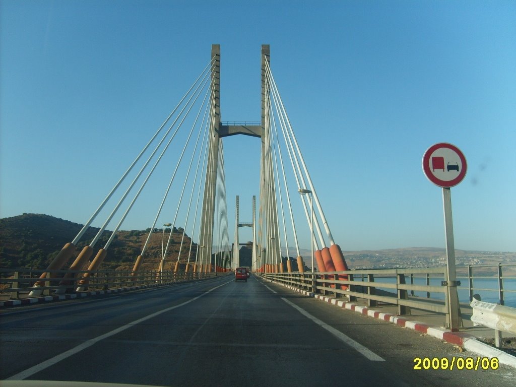 Pont suspendu barrage Beni Haroun by MAKHLOUFIBAC