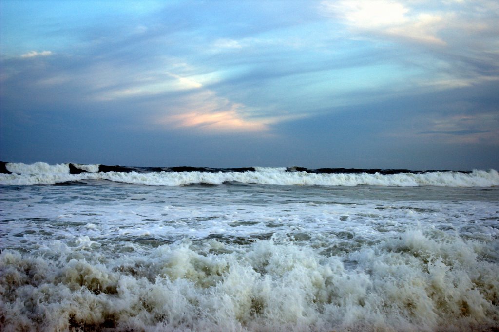 Jones Beach--Hurricane Bill by CJ .austin