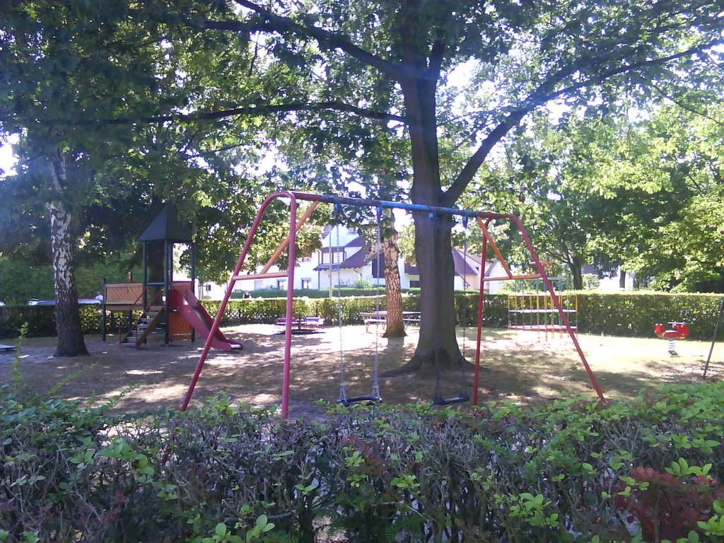 Spielplatz Rosenstraße by Churcher