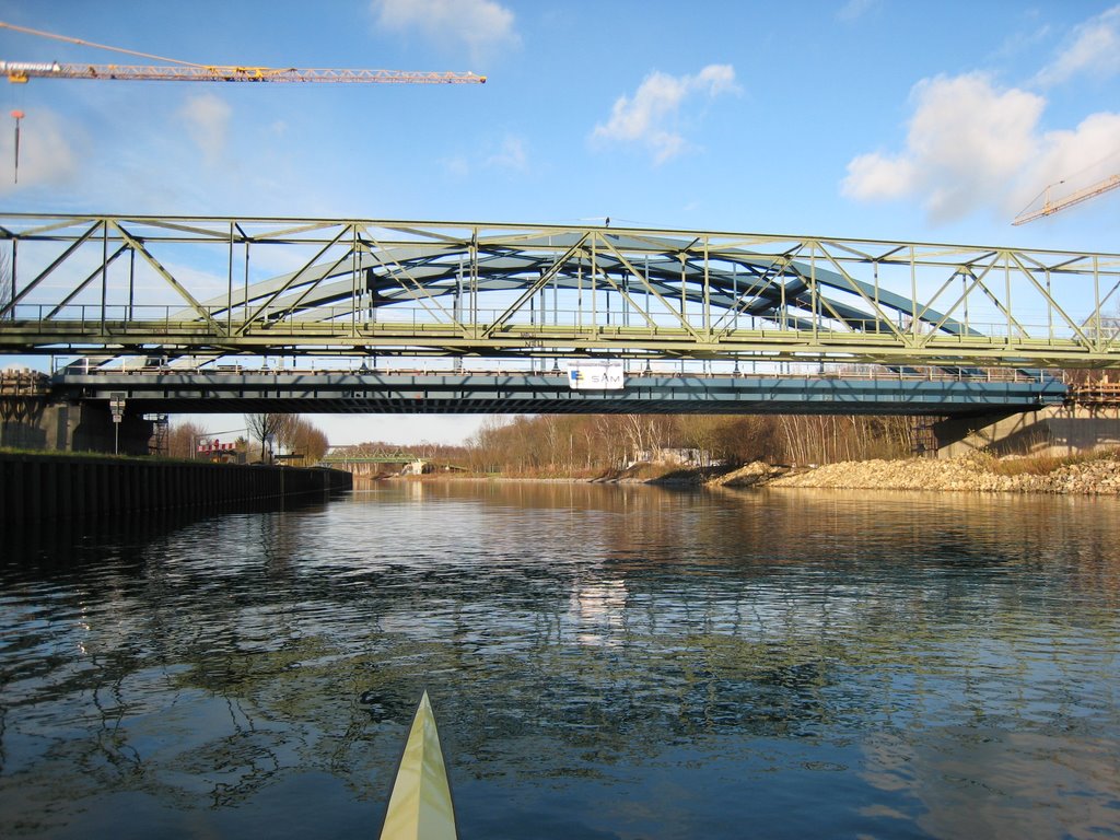 Hardenberger Eisenbahnbrücke by Thomas Bauckmeier