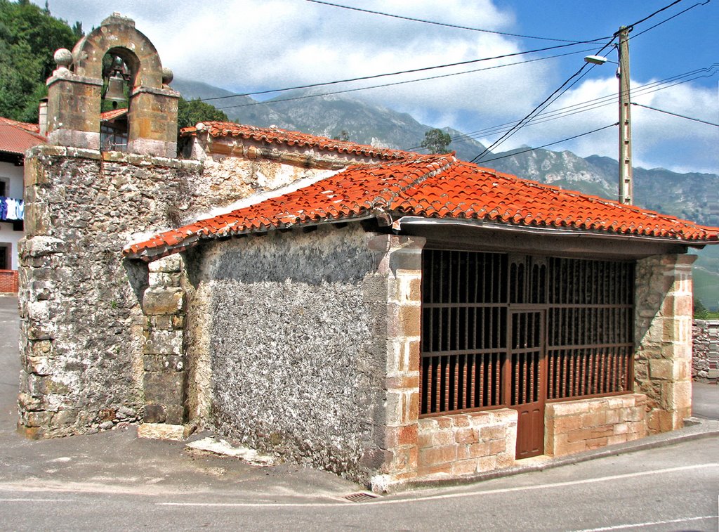 Capilla de San Roque, Alles. Principado de Asturias. by Valentín Enrique