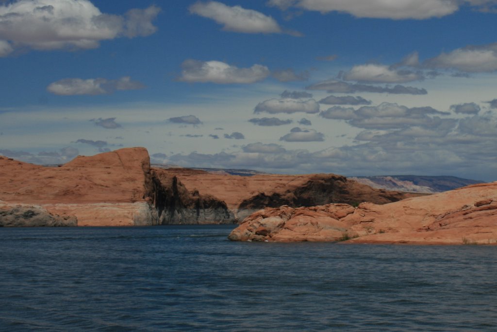 Main Channel, Lake Powell by jrasband123