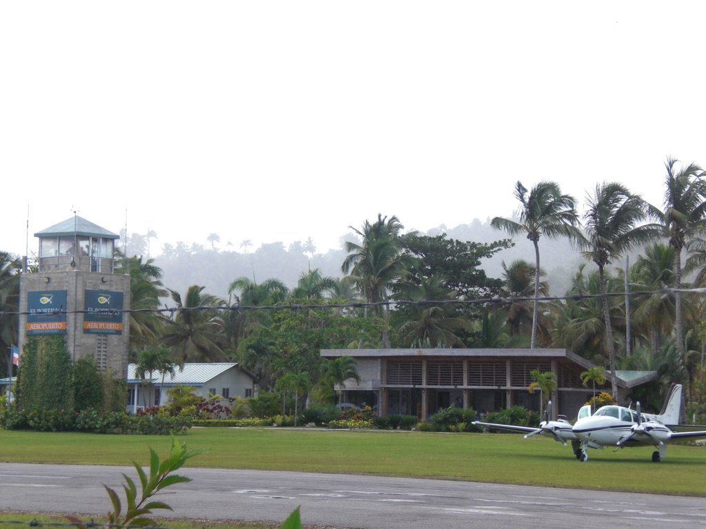 El Portillo International Airport, Las Terrenas, Samana, Dominican Republic by www.votava.do