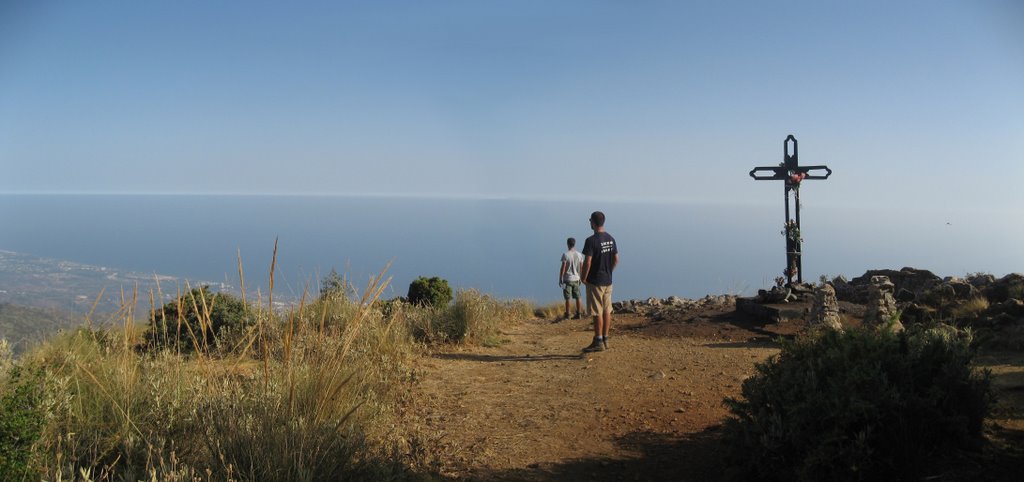 Desde la Cruz de Juanar by Fergm