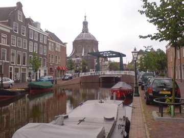 Leiden, Netherlands by @rno-kari