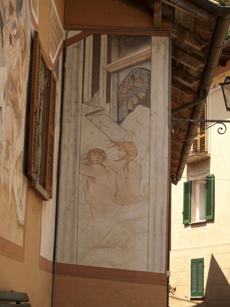 Cannero Riviera, piazza Maggiore Bellezza - affresco by Marien de Clercq