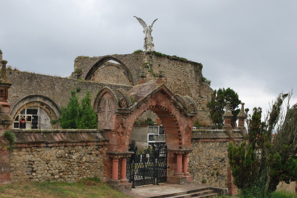 Cementerio de Comillas by Oscar Garcia Piera