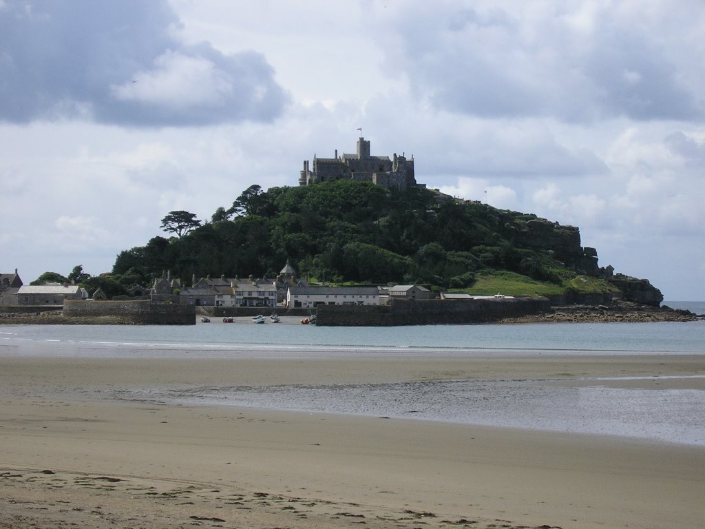 St Michaels Mount by garethl