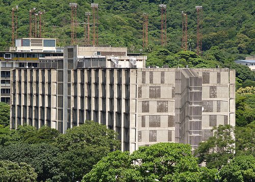 Facultad de Farmacia - UCV by Rene18