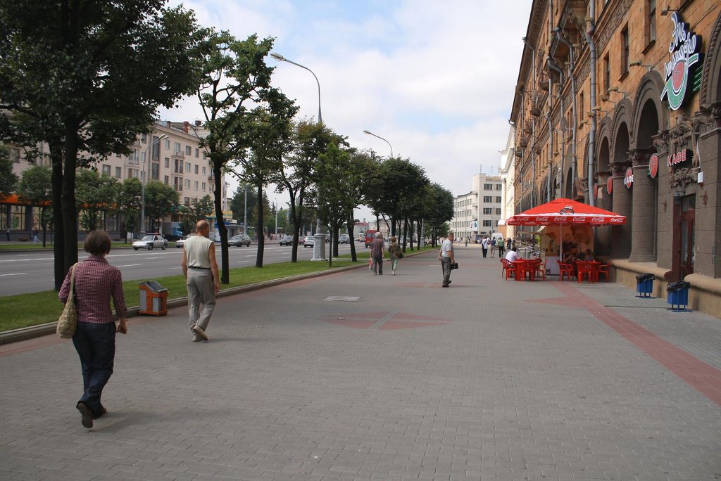 Prospect, looking W to Surganov street; Jul 2009 by Pete Perunov