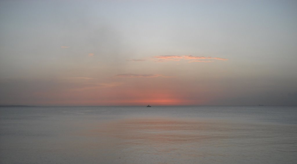 Sunset over Faralon Island 04b, Gulf of Paria, San Fernando, Trinidad, TT by tobagojo