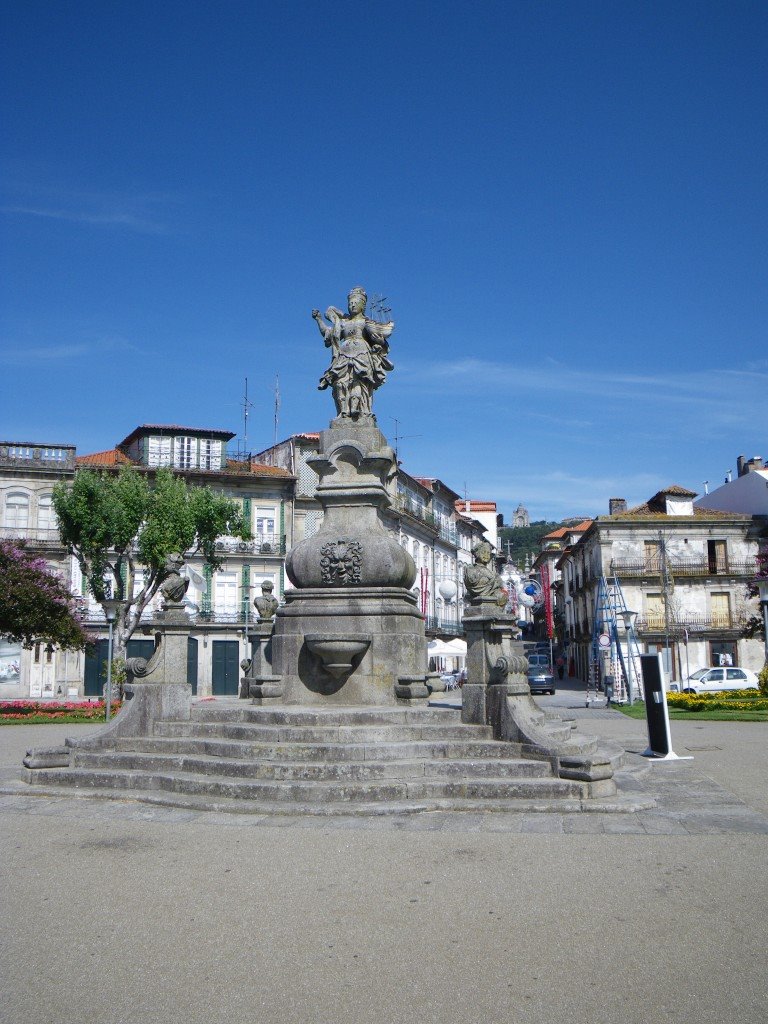 Estatua de Viana by edoarado