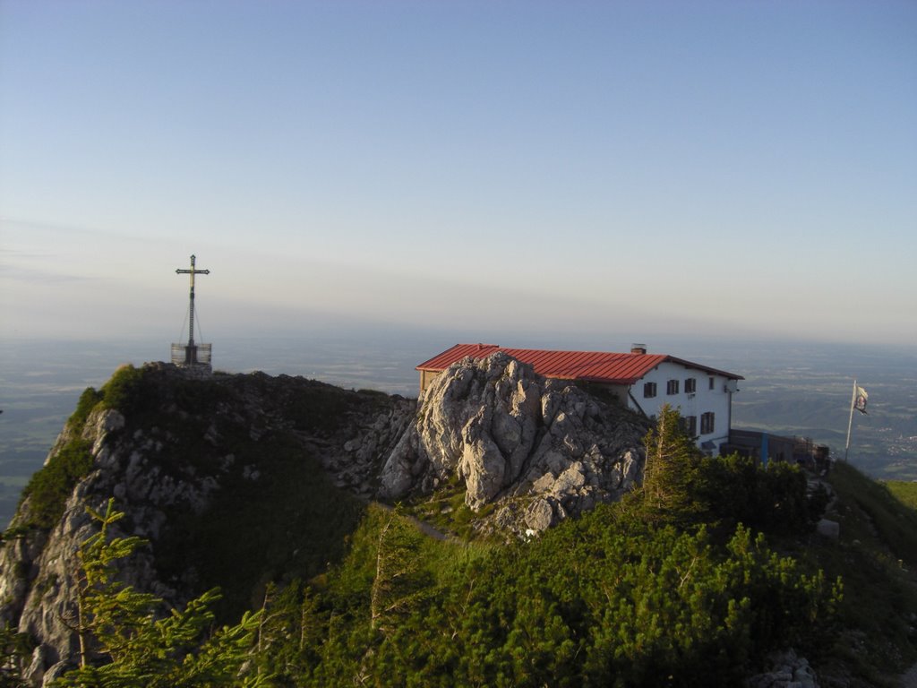 Dean-gipfelkreuz und hochfellnhaus by dean djakovic