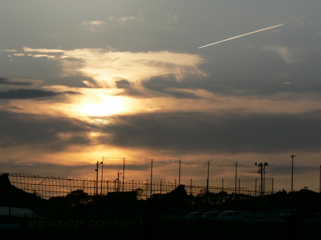 夕暮れの鈴鹿サーキット(Suzuka Circuit) by noo_tenki