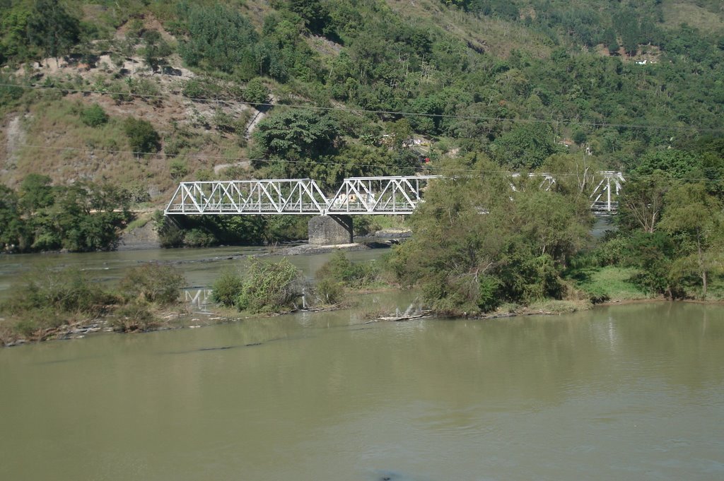 Ponte da Estrada de Ferro Santa Catarina em Ibirama - Maio/2008 by Alcides Goularti Fil…