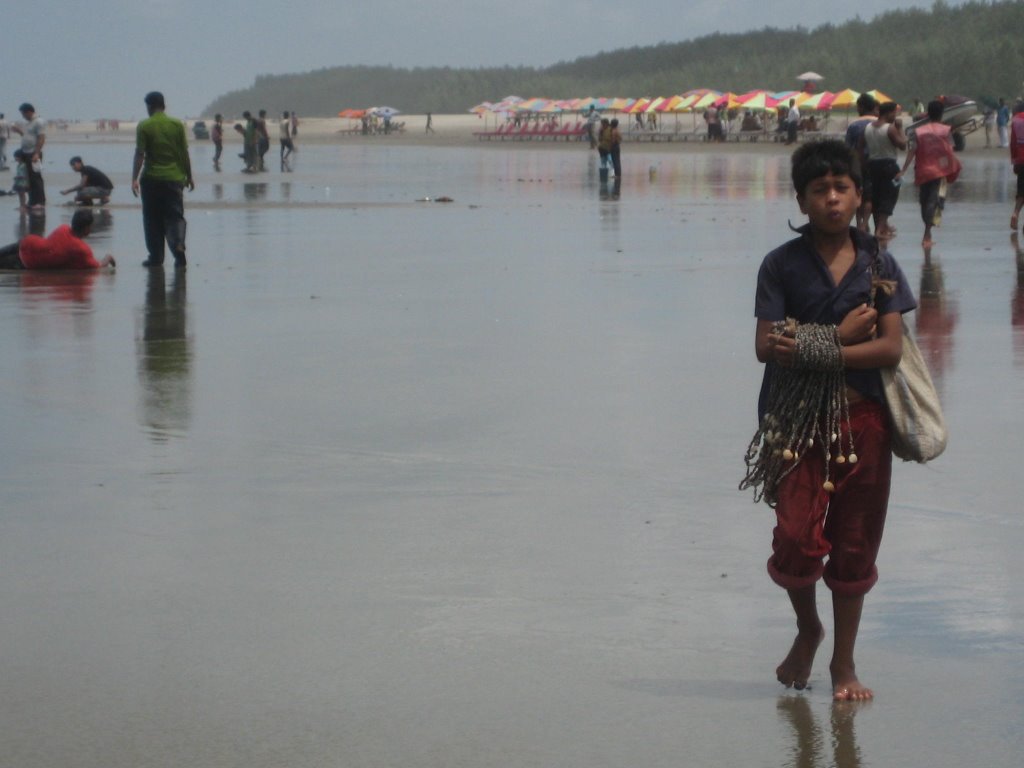 Cox's Bazar Beach by grambangla08