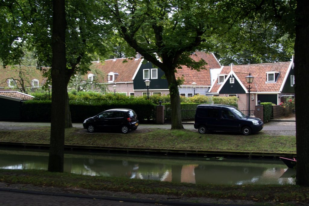 Edam - Matthijsgracht - View WSW by txllxt TxllxT