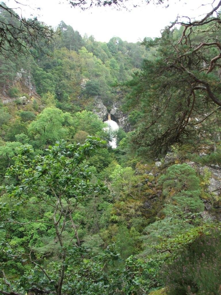 Falls of Foyers (upper, from distance) by cdm2007