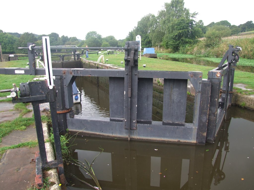 Dean Lock, In Use. by Peter Hodge