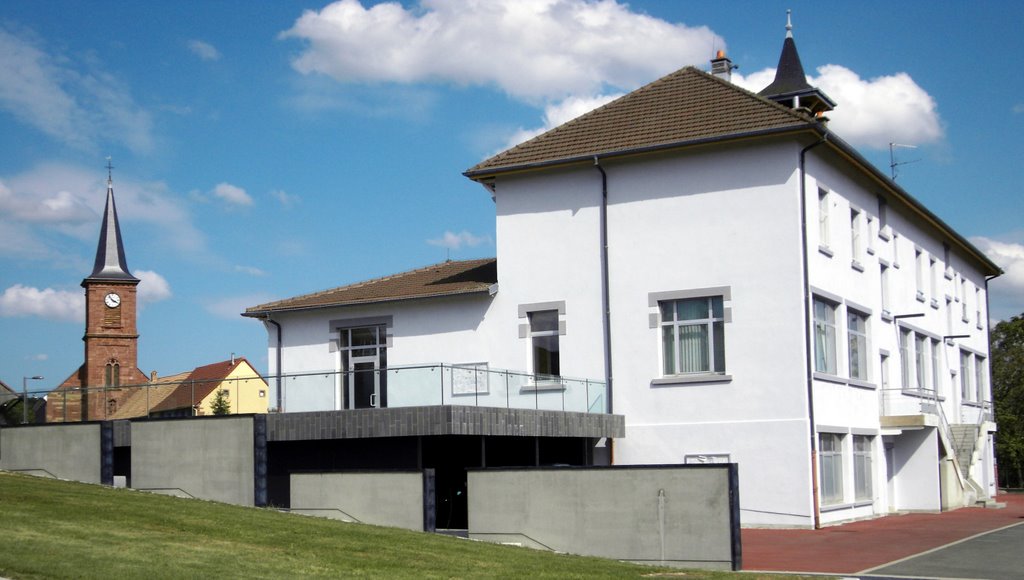 Mairie et Eglise d'OFFEMONT by Yves BAMBERGER