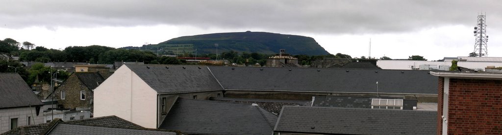 Knocknarea seen from the Glasshouse by Brendan O'Donoghue