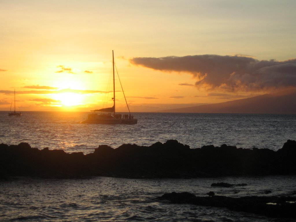 Sunset at Sharaton Maui Black Rock by chupik1965