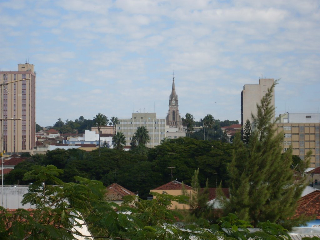 Vista panorâmica da rampa da Ig. S. Sebastião by Carlos Roberto Bogat…