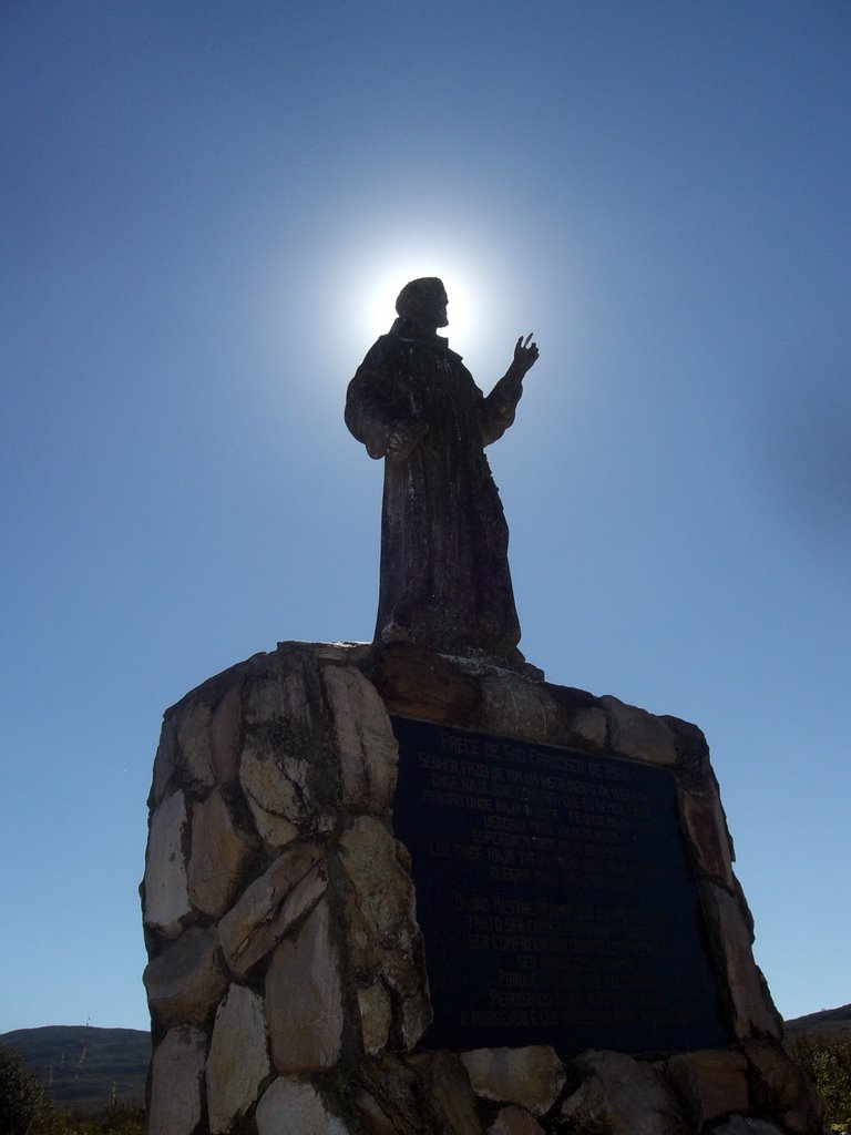 São Francisco de Assis protegendo a nascente do Rio São Francisco na Serra da Canastra  Dedico questa immagine di San Francesco, per te Francesco by Lana Maria