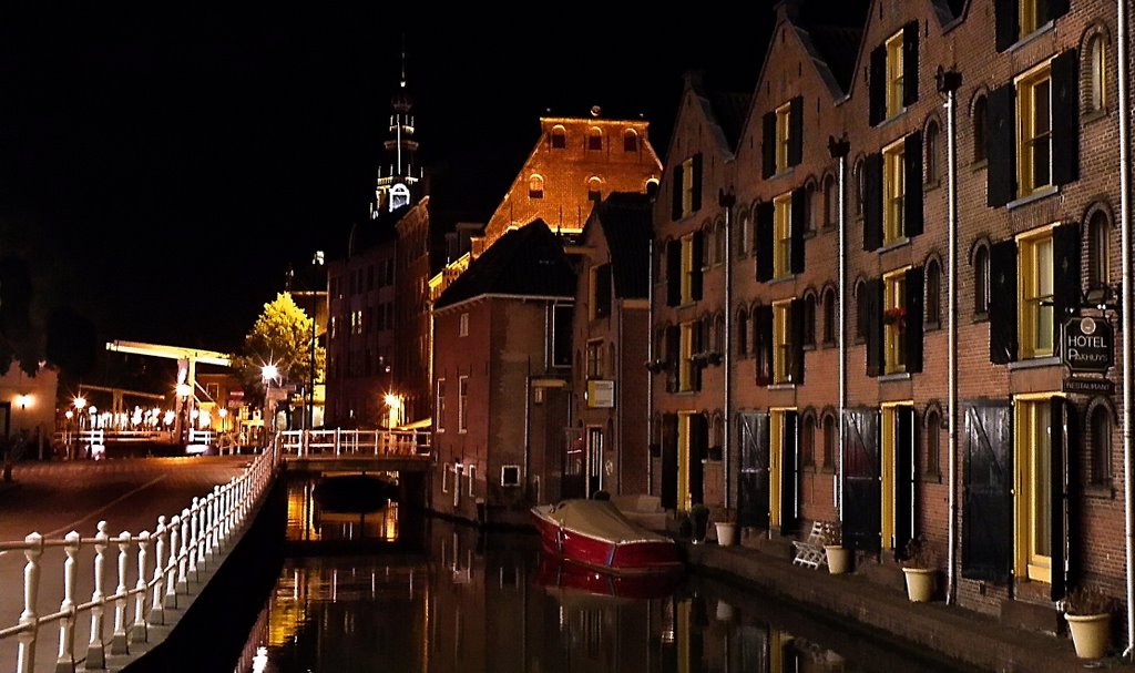 Alkmaar by night -1 by Feika