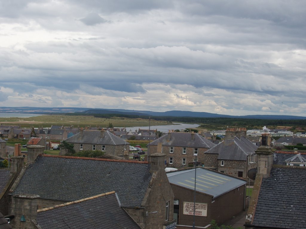 Roof tops in Lossiemouth 09 by GHK