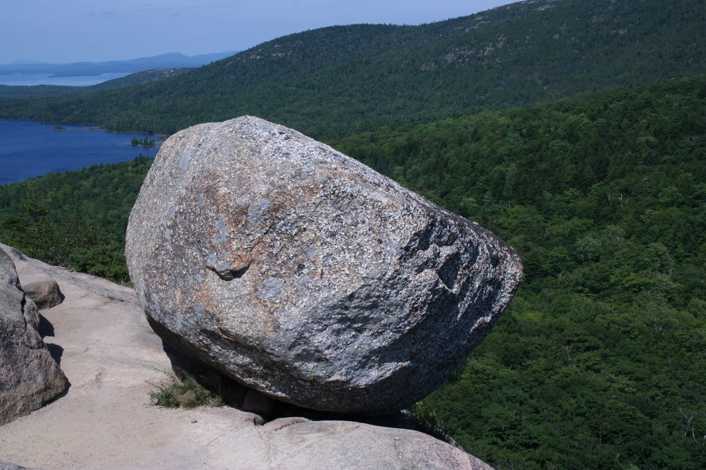 Mt Desert, ME, USA by Peter Gutzmirtl