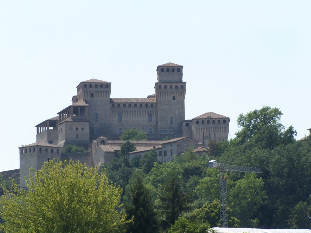 Castello di Torrechiara by Riccardo Cella