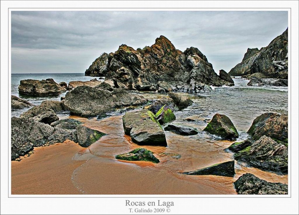 Rocas en Laga by Tomás Galindo (Poesí…