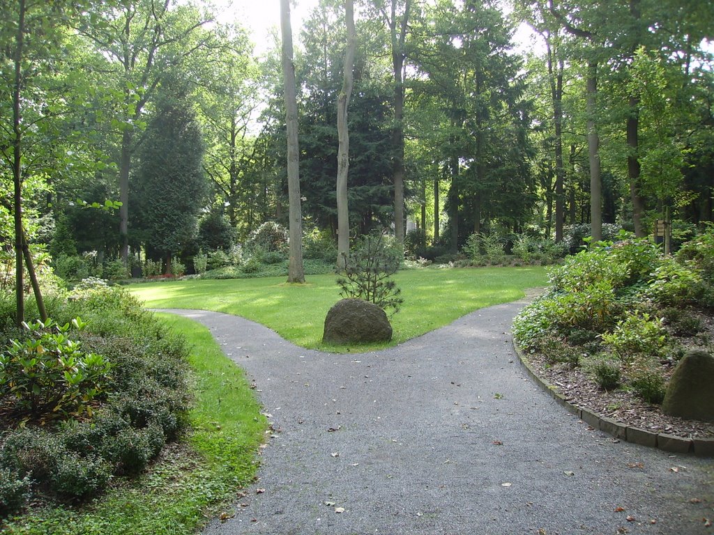 Ruhegarten auf dem friedhof by salzhering2112