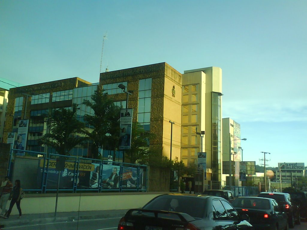 Universidad Francisco Gavidia by neoslv