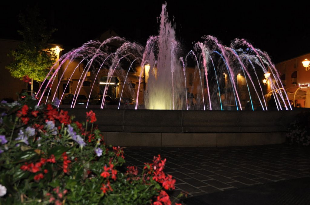 Santenay: grandes eaux nocturnes by fam_mon