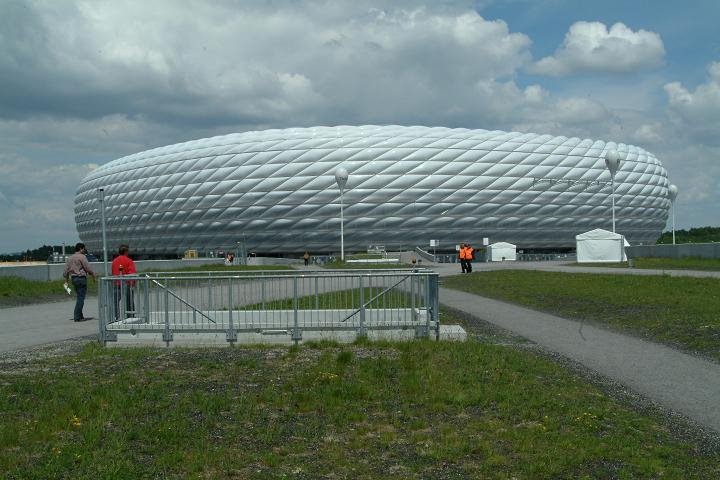 Estadio de Munich Alemania by Luis Jaramillo