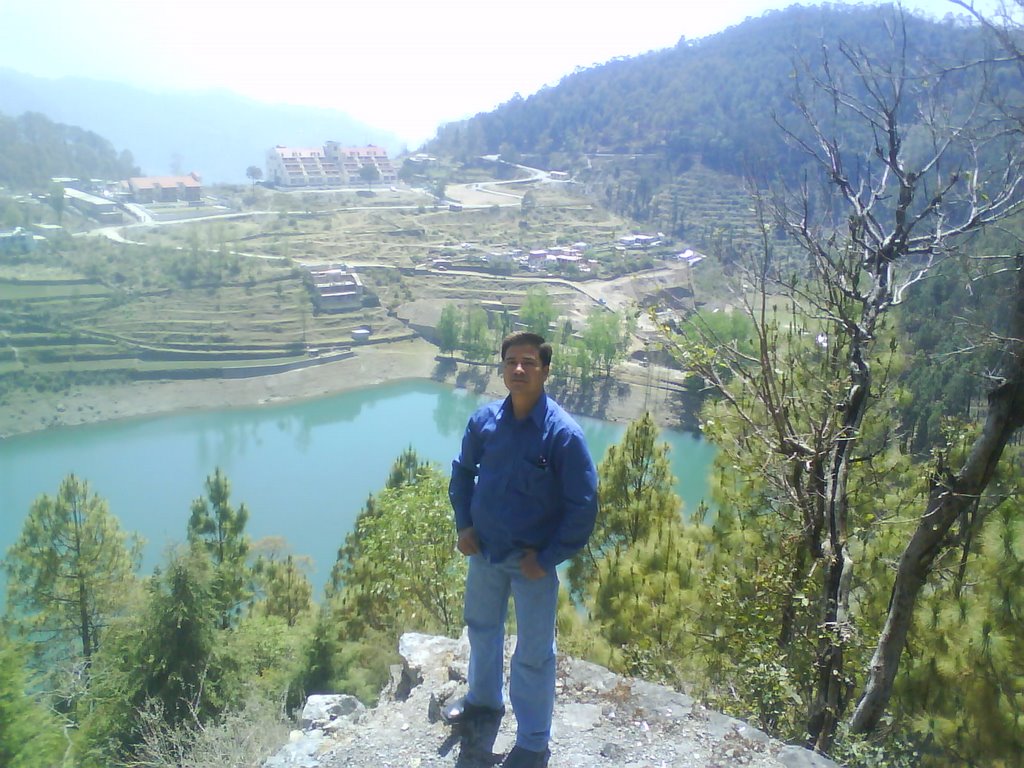 Pawan Mehra (Nainital) by prithvipal mehra