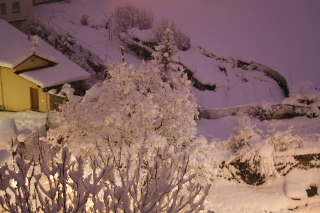 Nieve sobre Sant Julià de Lòria by DINIS PIRES