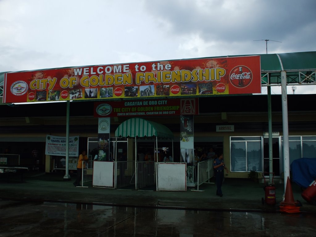 CAGAYAN DE ORO LUMBIA AIRPORT カガヤンデオロ ルンビア空港 by kagayan_boy