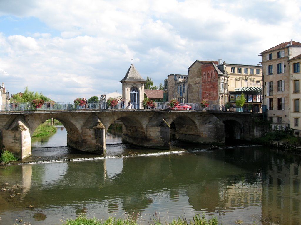 Bar-le-Duc Pont sur l'Ornain by jimbal